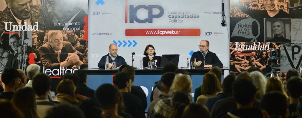 A sala llena y con más de 5 mil inscriptos, comenzó el nuevo Curso de Formación Política del ICP