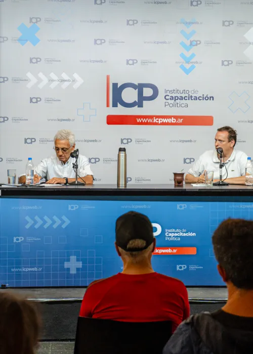 Raimundi y Brienza debatieron sobre la crisis democrática: “Los sistemas políticos están profundamente atrasados”