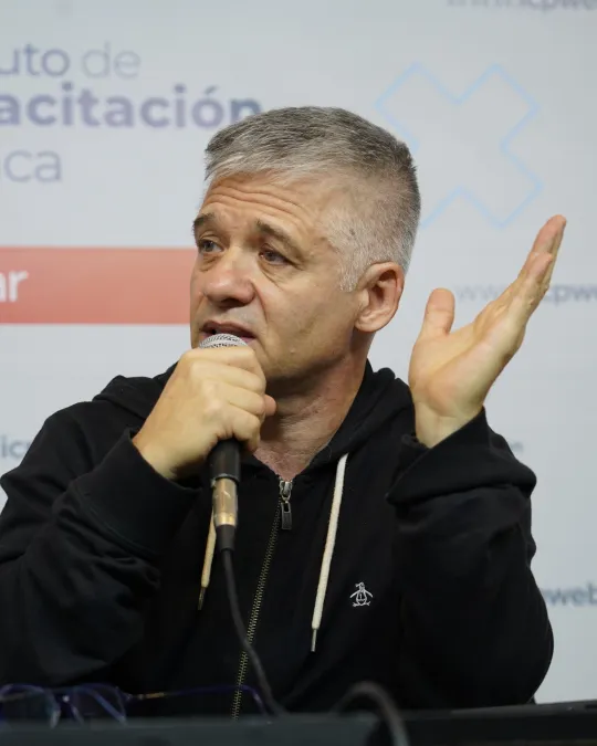 Con más de 20 mil inscriptos de todo el país, se realizó la primera clase del Curso de Formación Política del ICP
